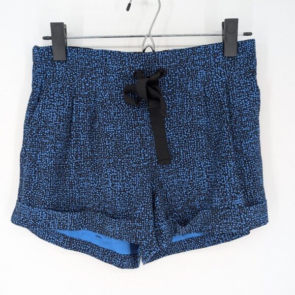 Lululemon Spring Break Away Short II Bubbles Pipe Dream Blue Black - Picture 2 of 7